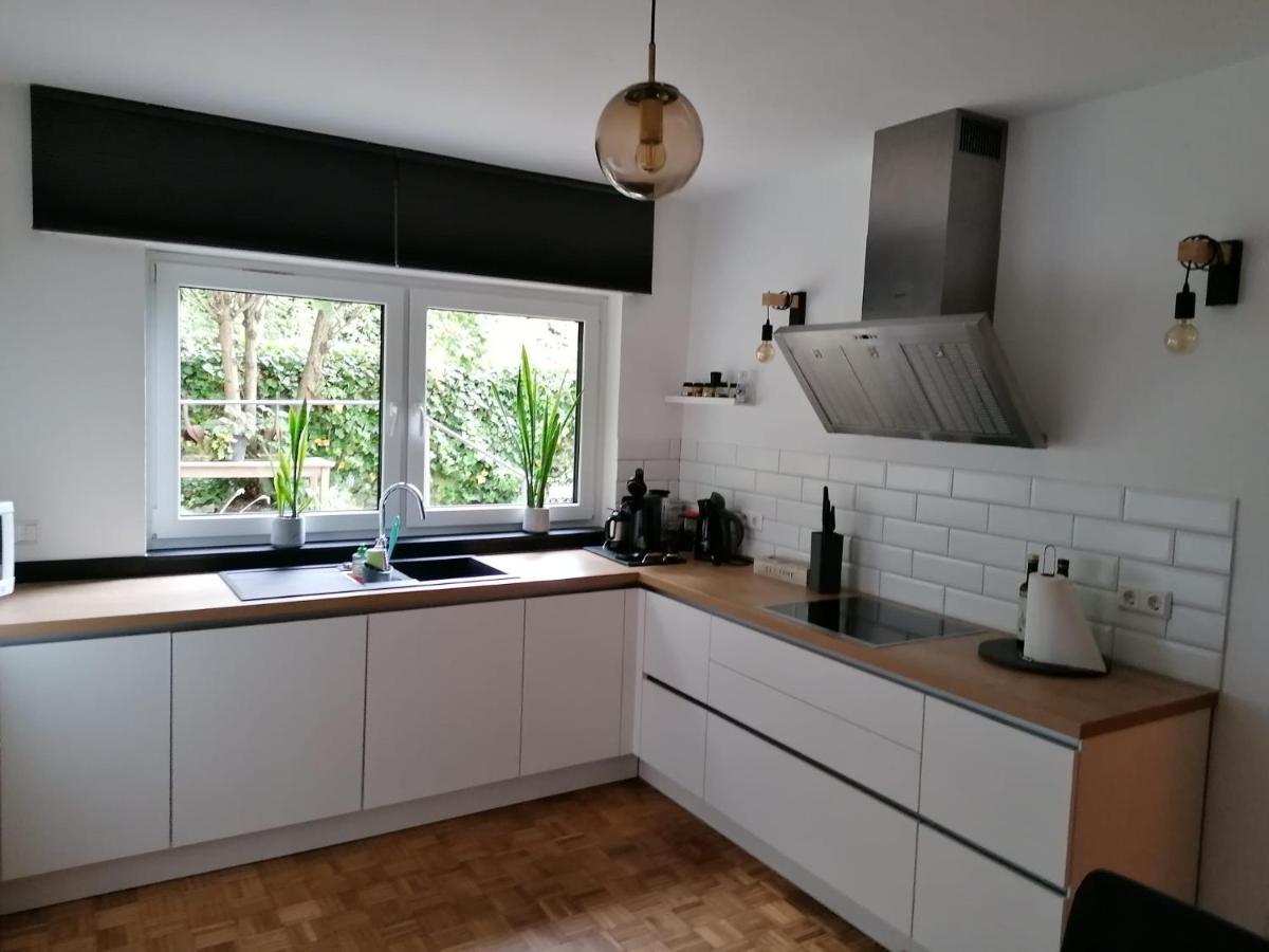 Moderne Familienfreundliche Wohnung Am Waldrand Von Pruem Mit Terrasse Esterno foto