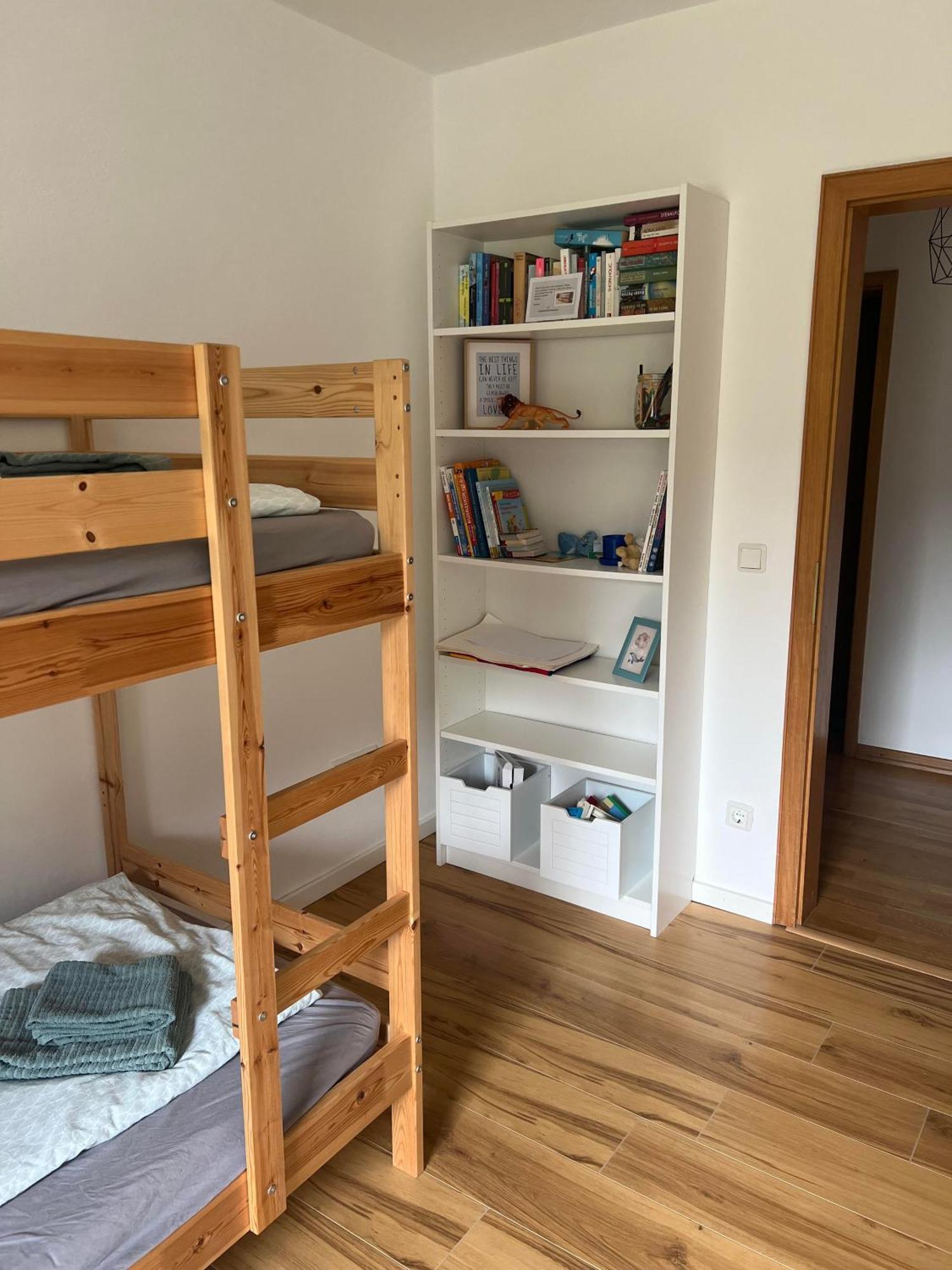 Moderne Familienfreundliche Wohnung Am Waldrand Von Pruem Mit Terrasse Esterno foto